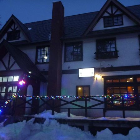 Mt Hakuba Backpackers Hostel Екстер'єр фото