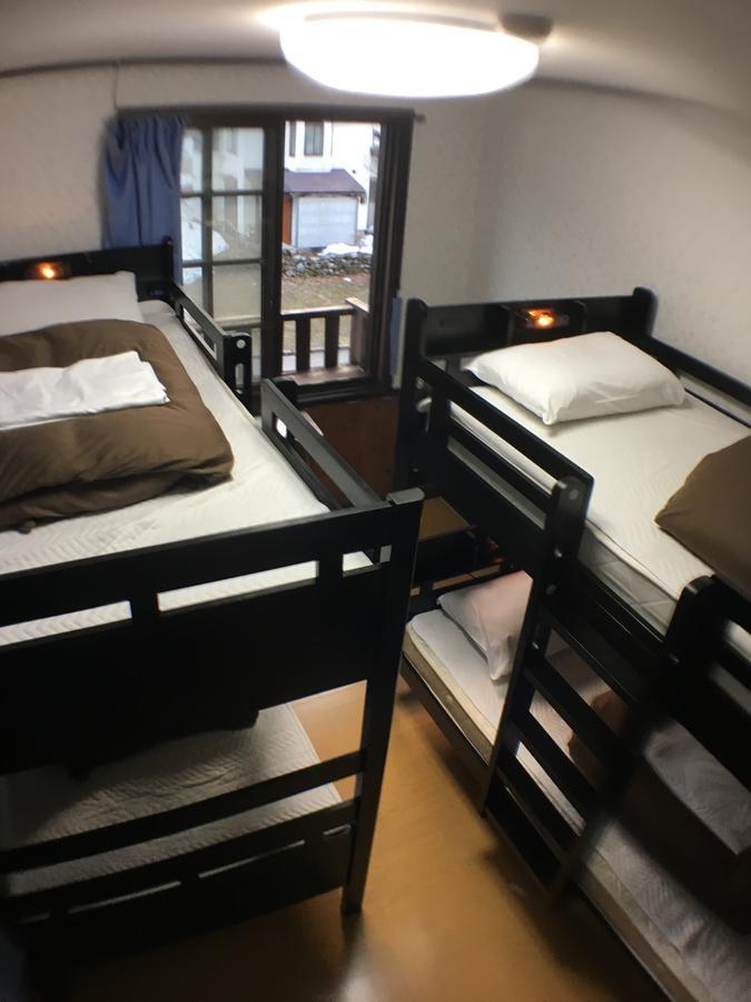Mt Hakuba Backpackers Hostel Екстер'єр фото